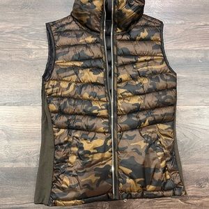 Reversible Puffer Vest